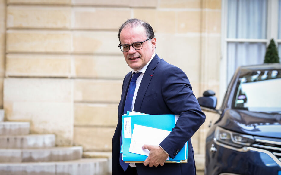 Banque de France : la nomination controversée d'Emmanuel Moulin face au feu du Parlement