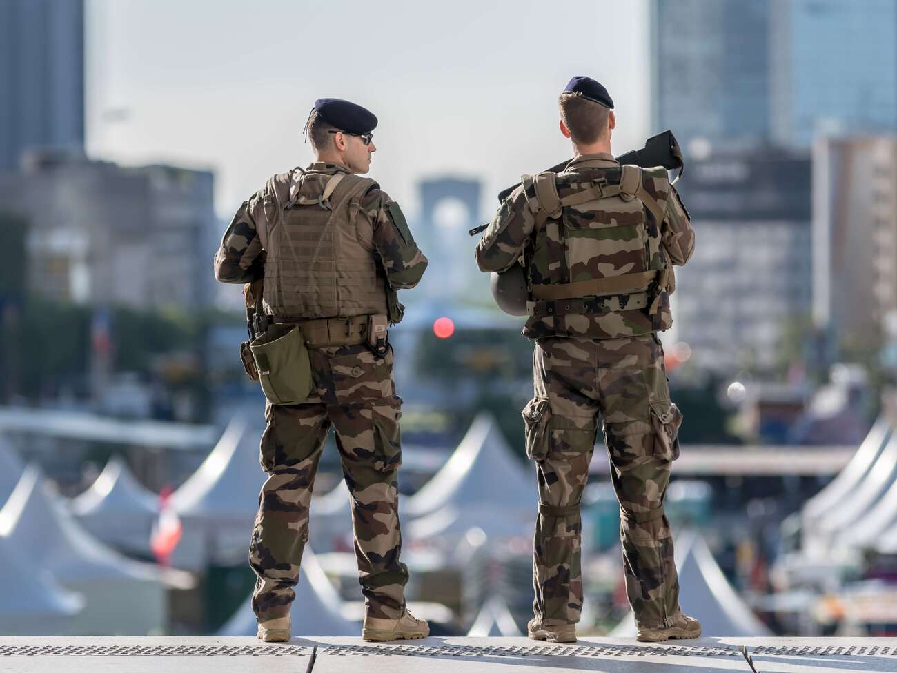 Loi de programmation militaire : le Sénat réclame 450 milliards d'euros pour rearmer la France