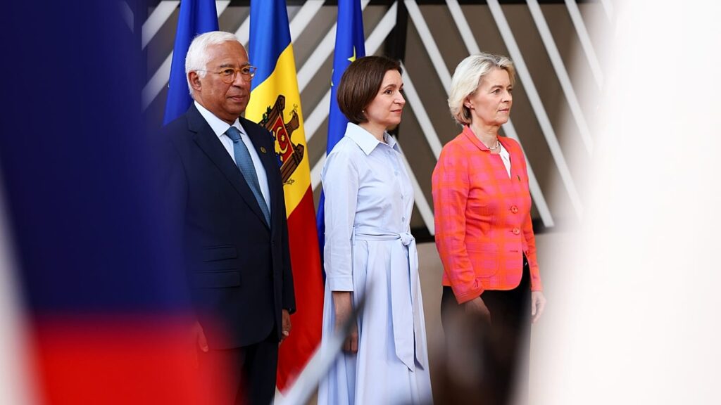 Élargissement européen : Bruxelles s'apprête à dissocier les candidatures de la Moldavie et de l'Ukraine