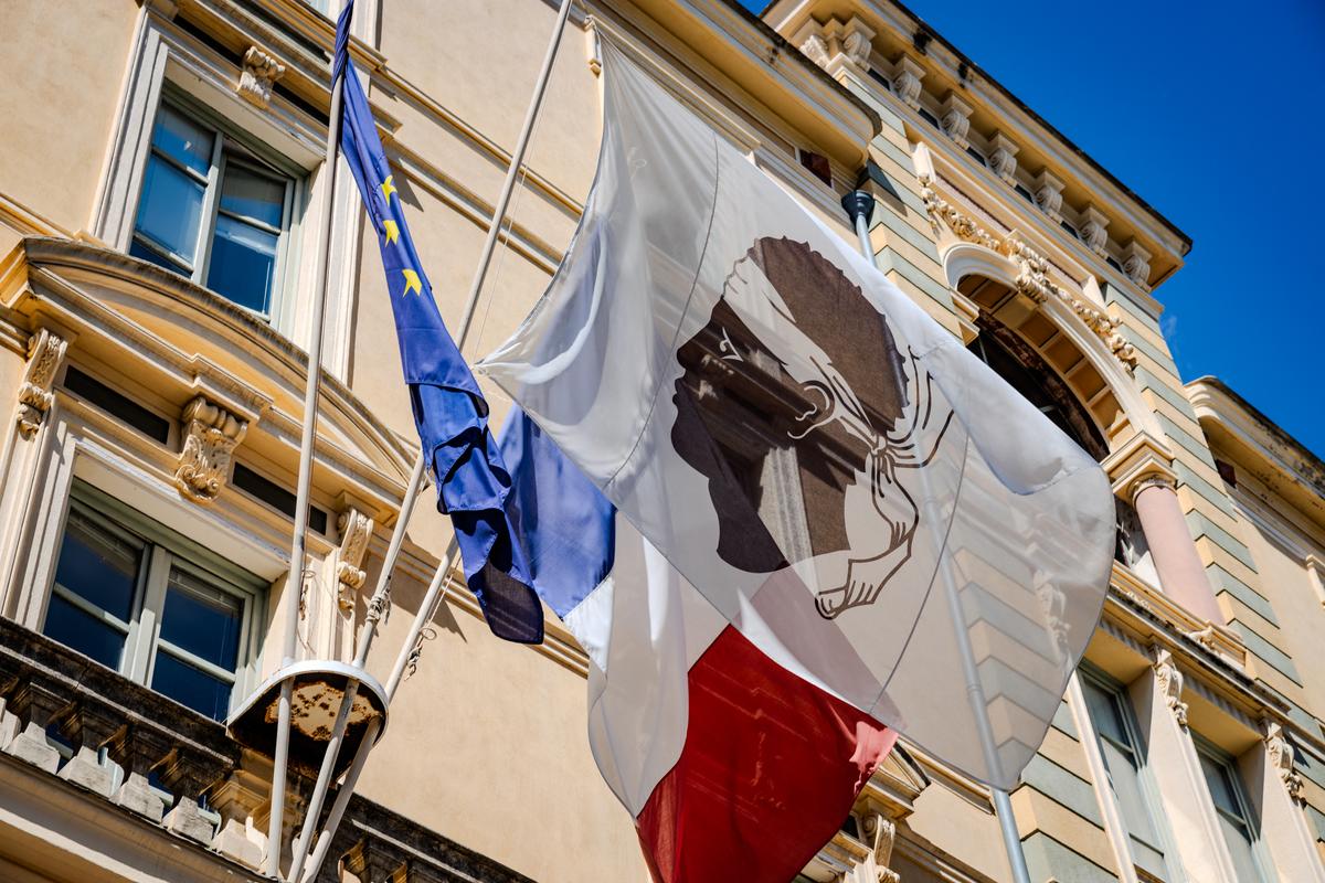 Autonomie de la Corse : ce que cache vraiment la réforme constitutionnelle qui ébranle la République