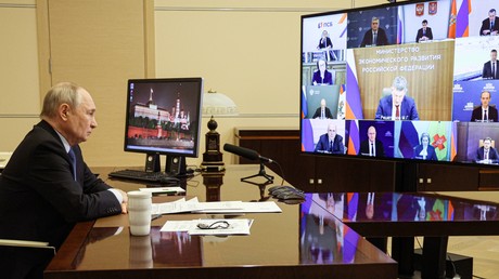 Élections russes : Poutine brandit la mobilisation populaire comme bouclier contre l'Occident