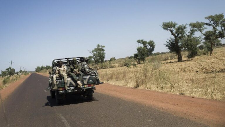 Mali : l'Africa Corps russe frappé en plein cœur du Sahel — les limites d'une stratégie sans souveraineté