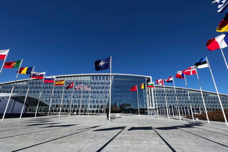 Espace militaire : Paris et Berlin refusent de céder leur souveraineté à Bruxelles